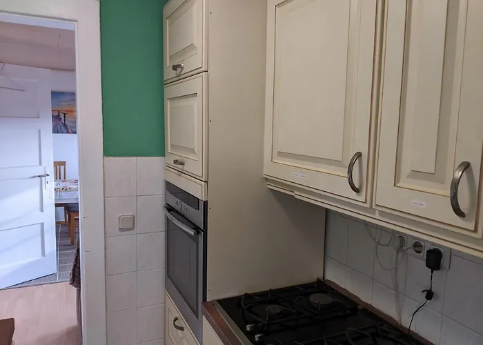 Ruhige, Gemuetliche In Zentrumsnaehe 아파트 *